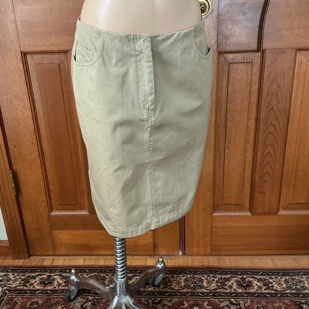 Marsh Landing Women's Tan Pencil Skirt